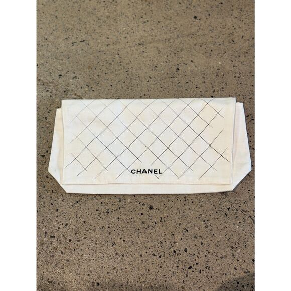 Chanel White Dust Bag – 14x7 – Authentic Cotton Logo Storage Pouch - Picture 4 of 10